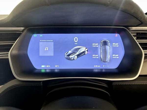 Used Tesla Model S 2017 for sale - 76209492: Photo 19