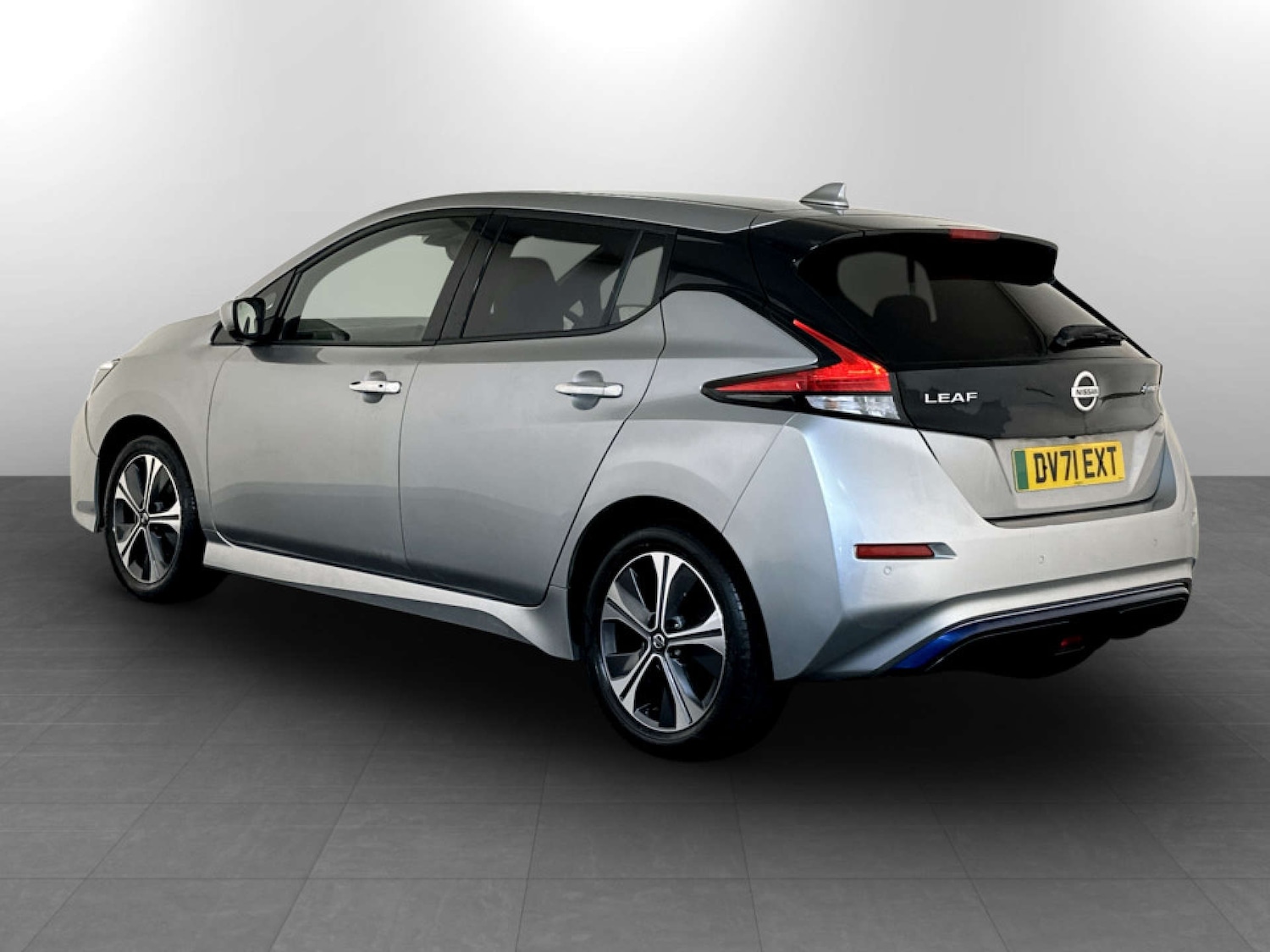 Used Nissan Leaf 2021 for sale - 77185356: Photo 8