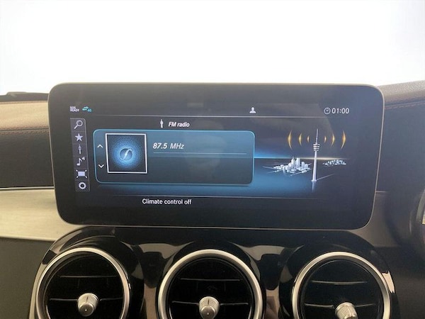 Used Mercedes-Benz C Class 2019 for sale - 76296741: Photo 24