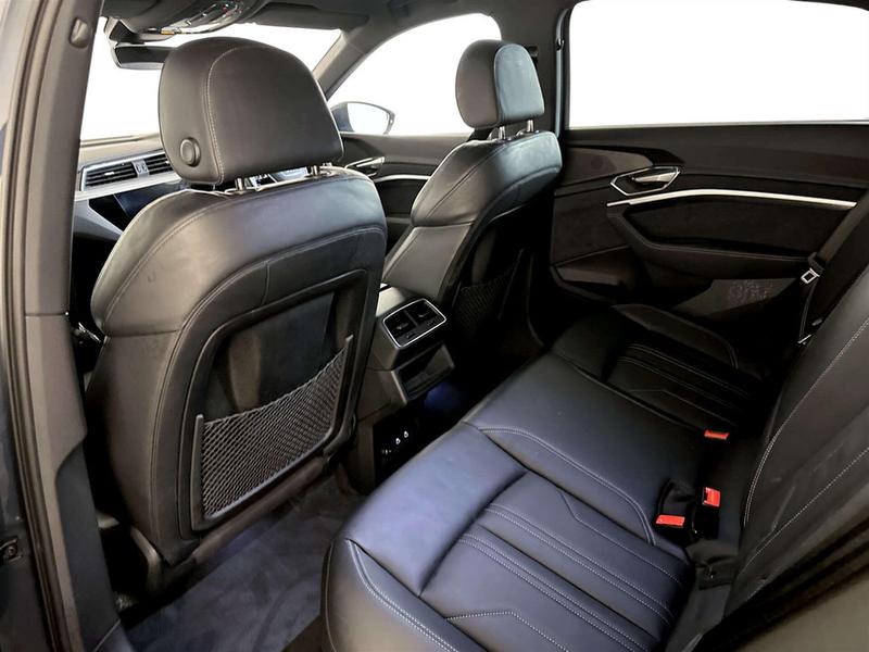 Used Audi e-tron 2022 for sale - 77128142: Photo 14