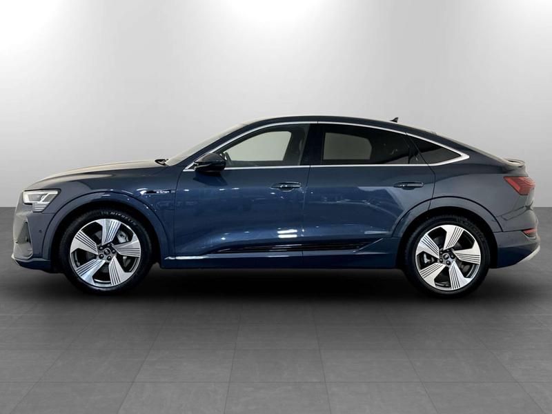 Used Audi e-tron 2022 for sale - 77128142: Photo 7