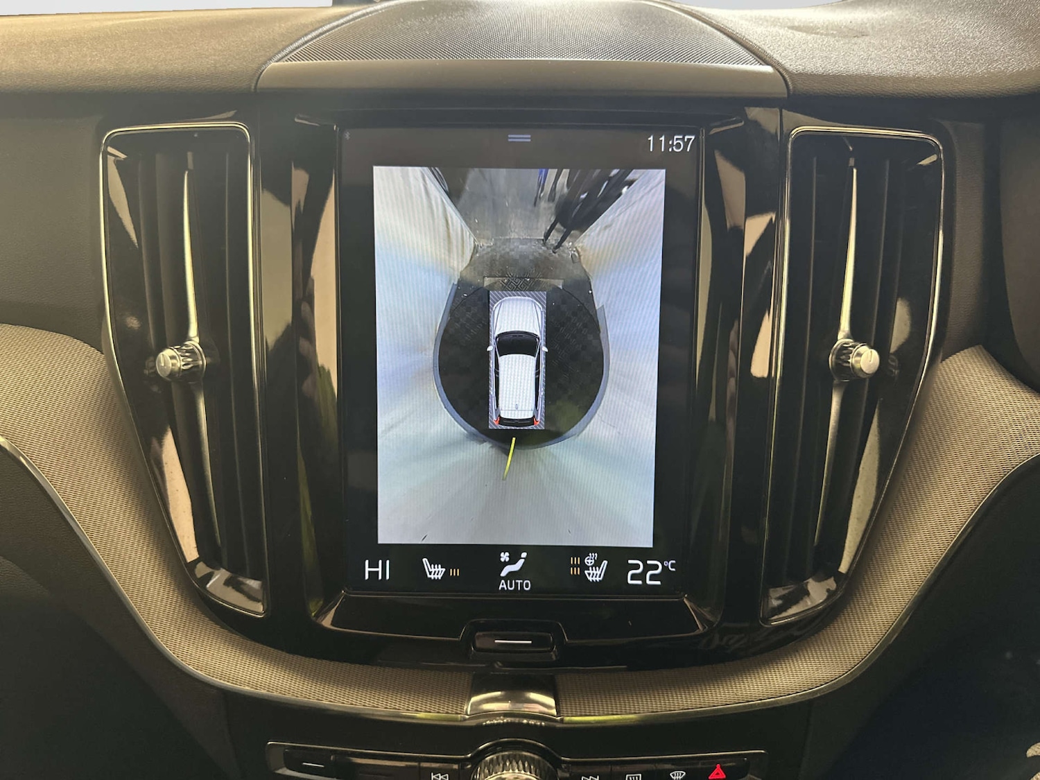 Used Volvo XC60 2018 for sale - 78041862: Photo 20