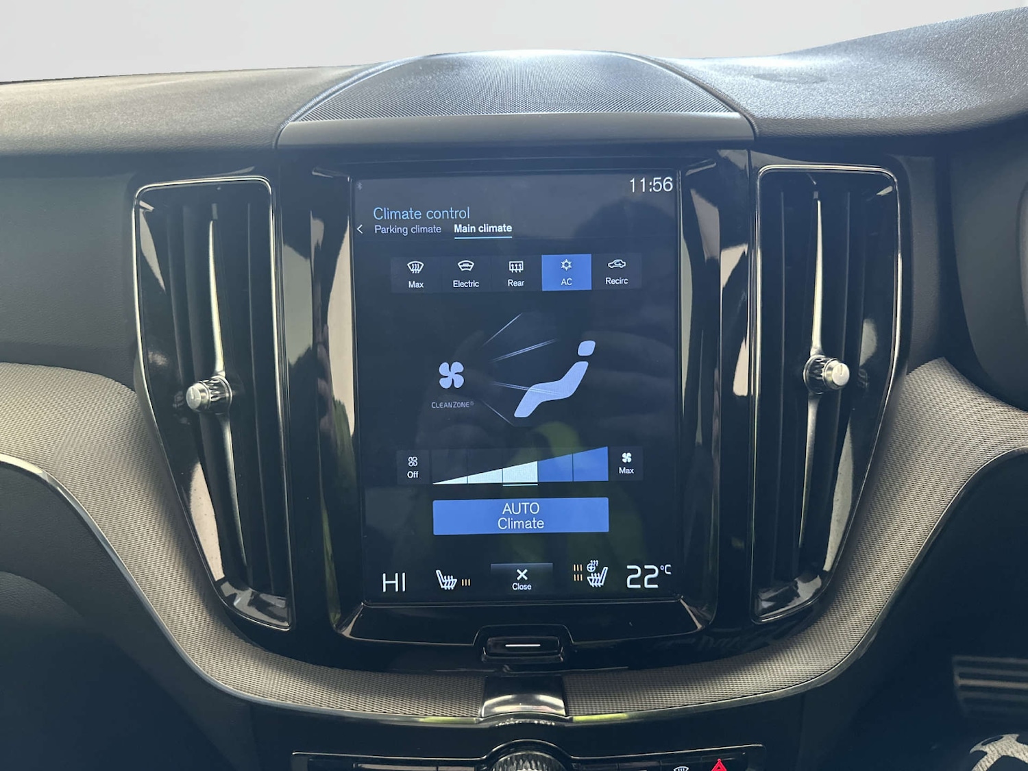 Used Volvo XC60 2018 for sale - 78041862: Photo 23