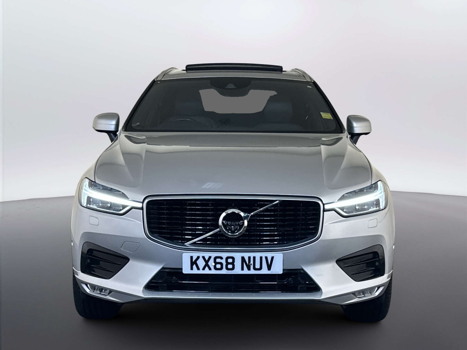 Used Volvo XC60 2018 for sale - 78041862: Photo 5