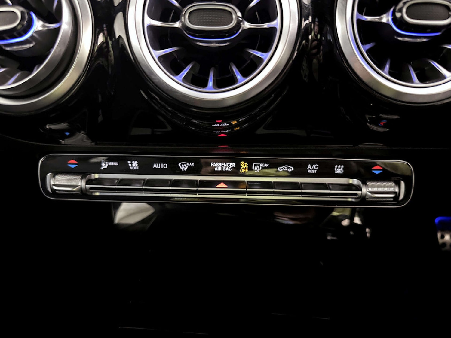 Used Mercedes-Benz A-Class 2021 for sale - 77678631: Photo 25