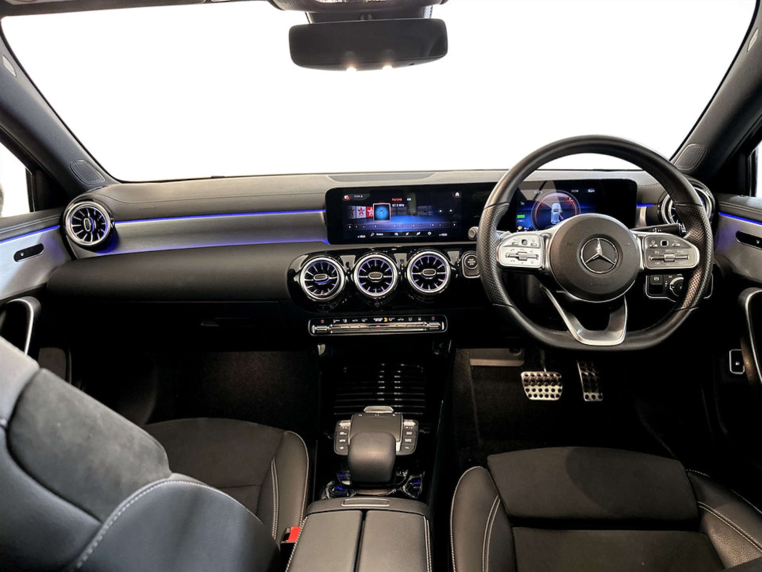 Used Mercedes-Benz A-Class 2021 for sale - 77678631: Photo 3