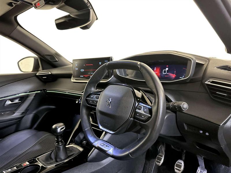 Used Peugeot 2008 2022 for sale - 77151965: Photo 16