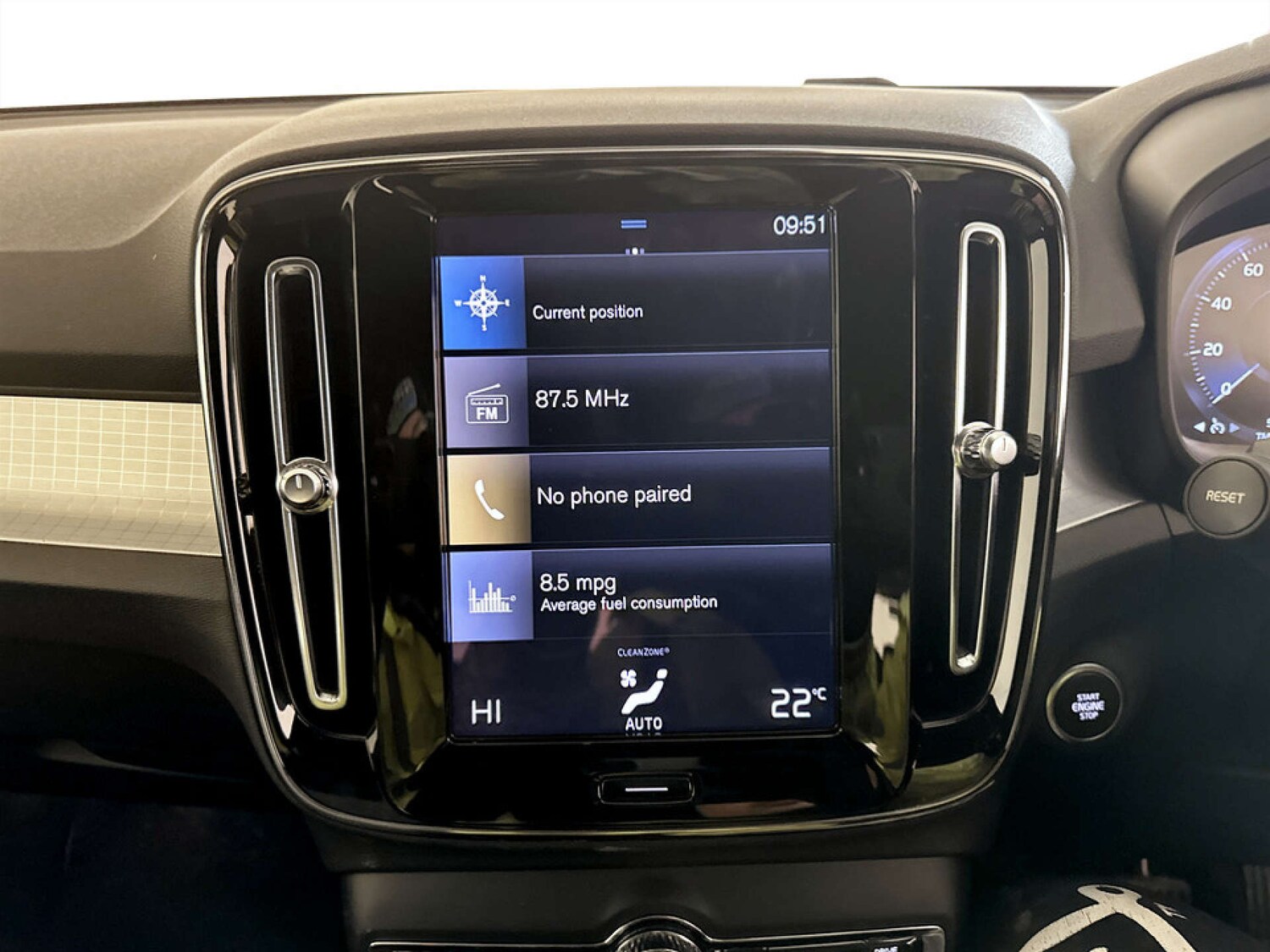 Used Volvo XC40 2022 for sale - 77368288: Photo 24