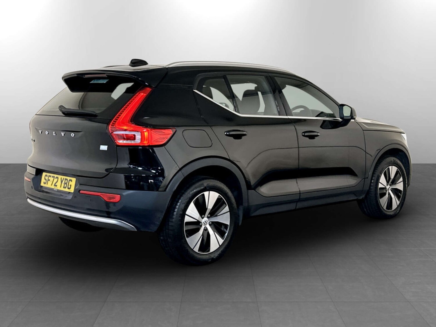 Used Volvo XC40 2022 for sale - 77368288: Photo 9
