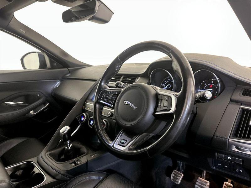 Used Jaguar E-Pace 2018 for sale - 76449283: Photo 13