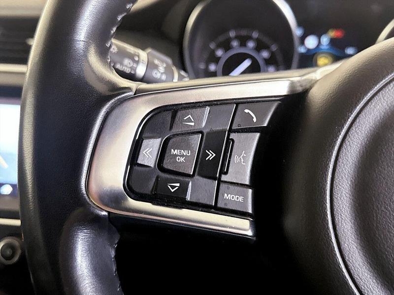 Used Jaguar E-Pace 2018 for sale - 76449283: Photo 18