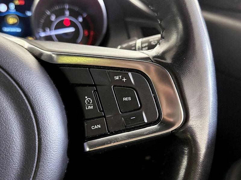 Used Jaguar E-Pace 2018 for sale - 76449283: Photo 20