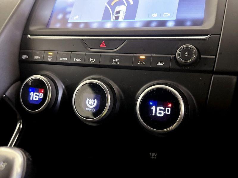 Used Jaguar E-Pace 2018 for sale - 76449283: Photo 25