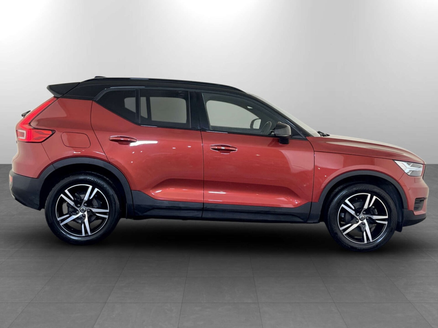 Used Volvo XC40 2021 for sale - 77342193: Photo 11