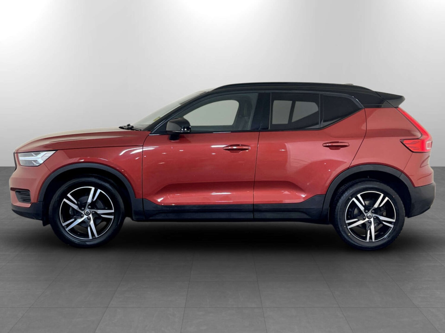 Used Volvo XC40 2021 for sale - 77342193: Photo 7