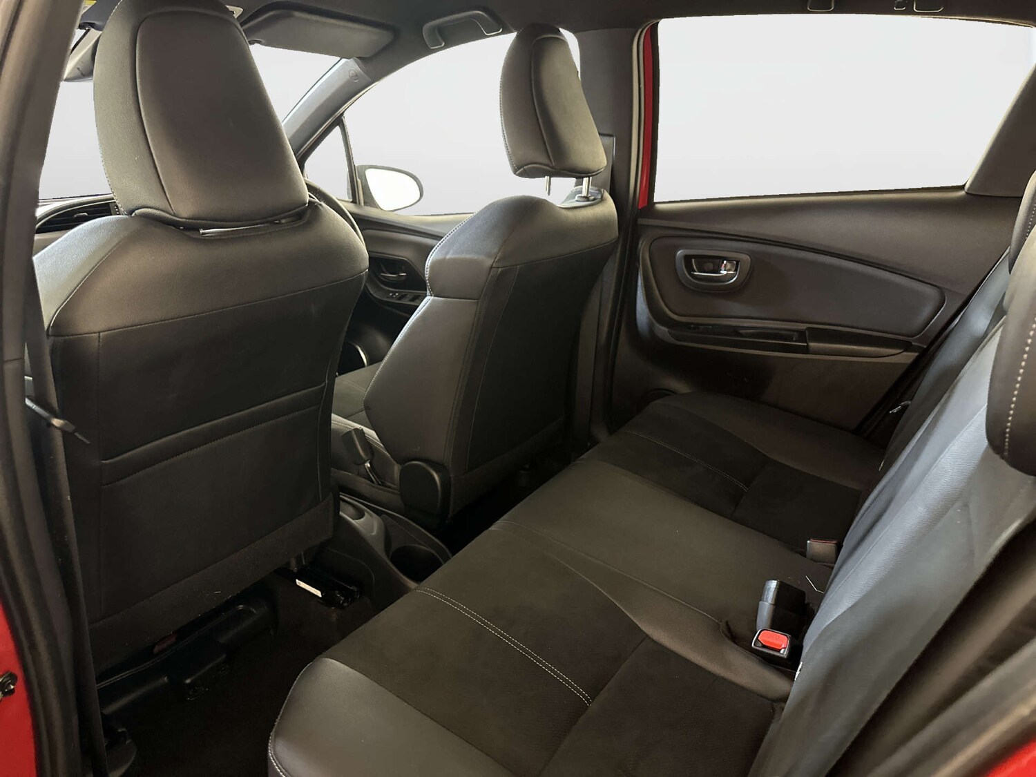 Used Toyota Yaris 2020 for sale - 77934073: Photo 14