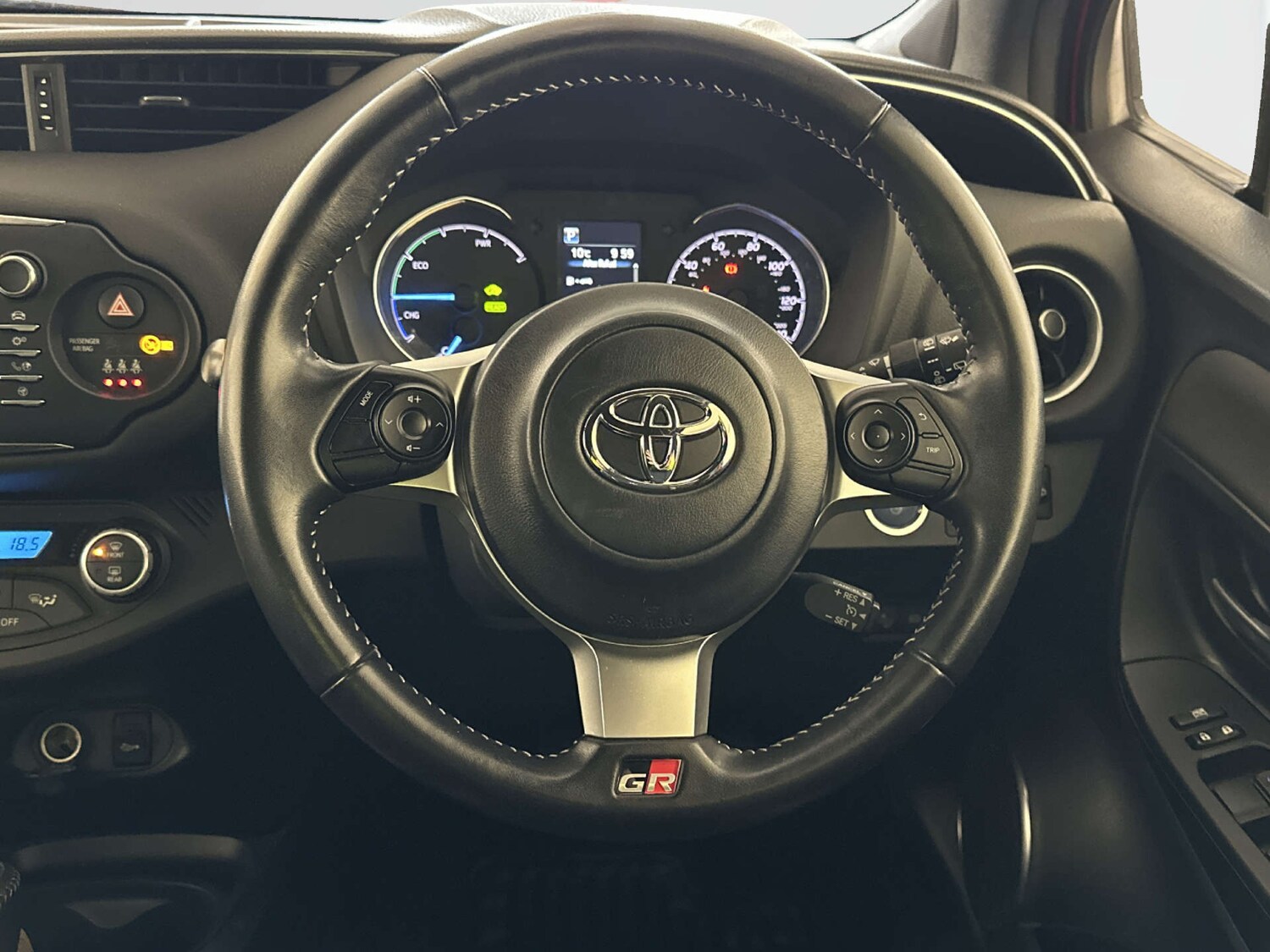 Used Toyota Yaris 2020 for sale - 77934073: Photo 16