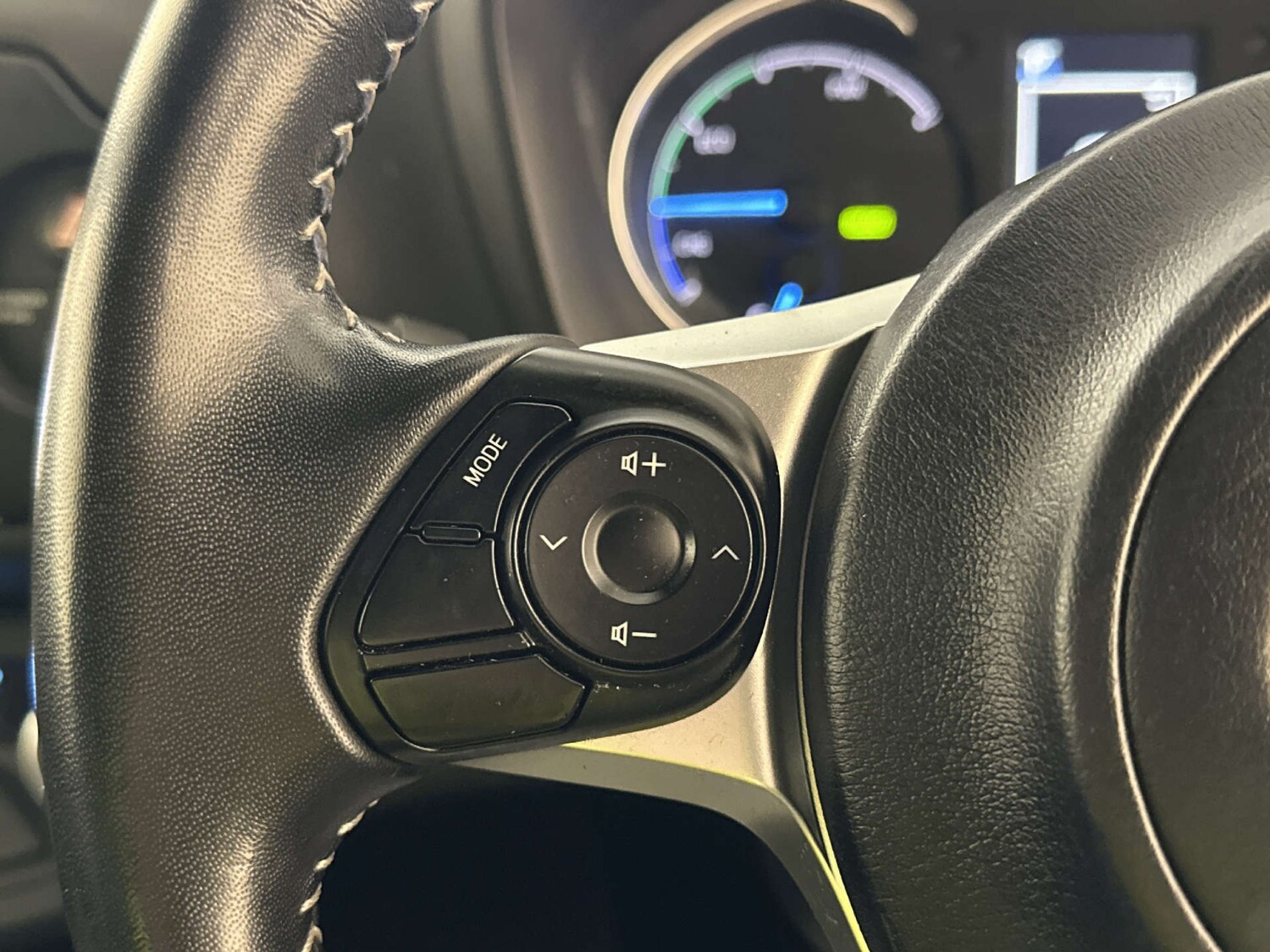 Used Toyota Yaris 2020 for sale - 77934073: Photo 17