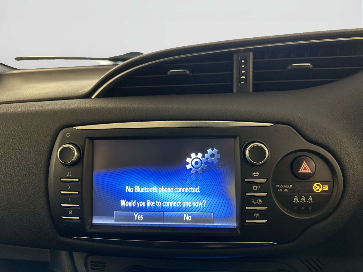 Used Toyota Yaris 2020 for sale - 77934073: Photo 21