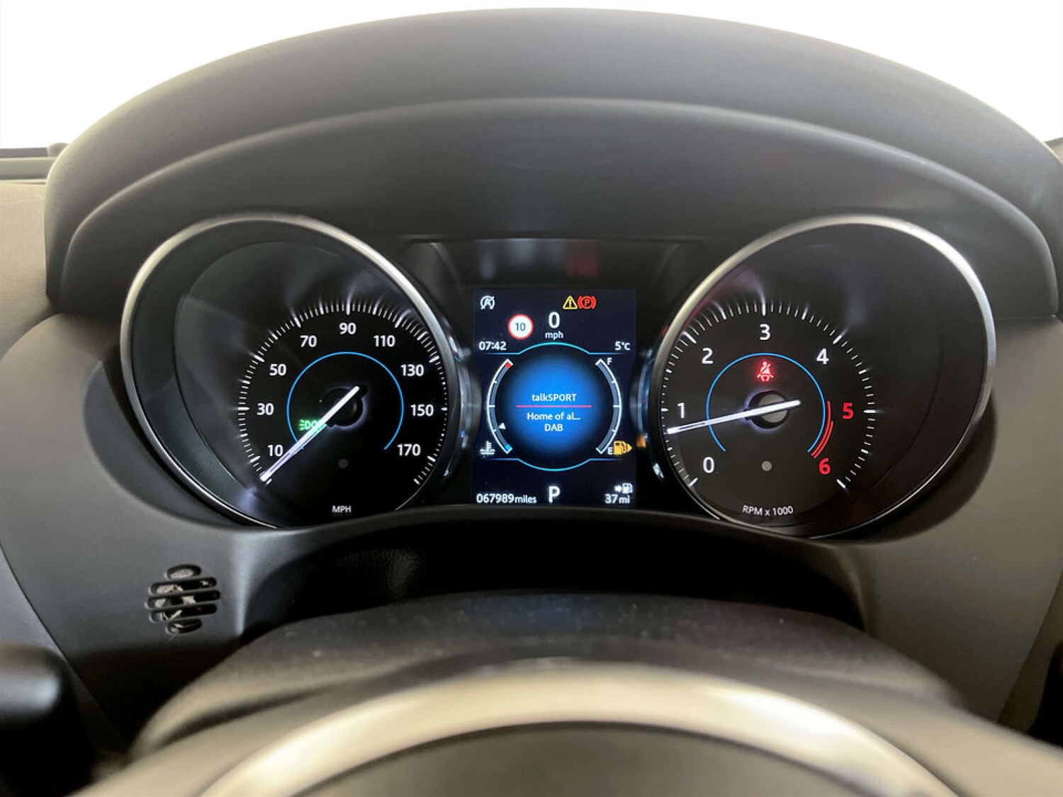 Used Jaguar XE 2019 for sale - 77469936: Photo 18