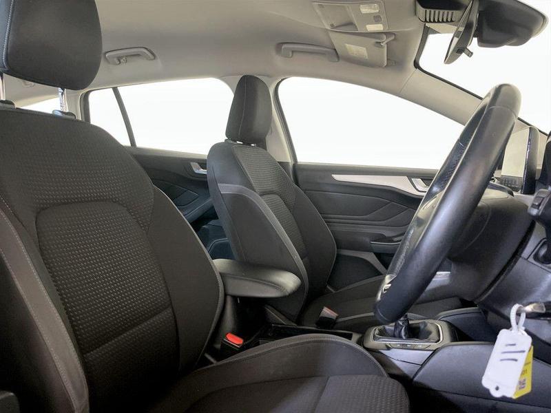 Used Ford Focus 2019 for sale - 76184429: Photo 13