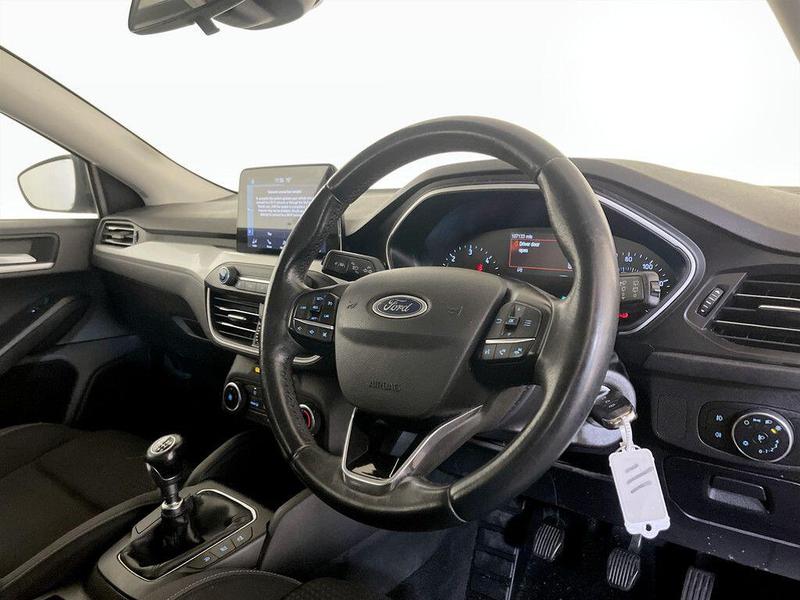 Used Ford Focus 2019 for sale - 76184429: Photo 3
