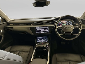 Used Audi e-tron 2021 for sale - 79369936: Photo