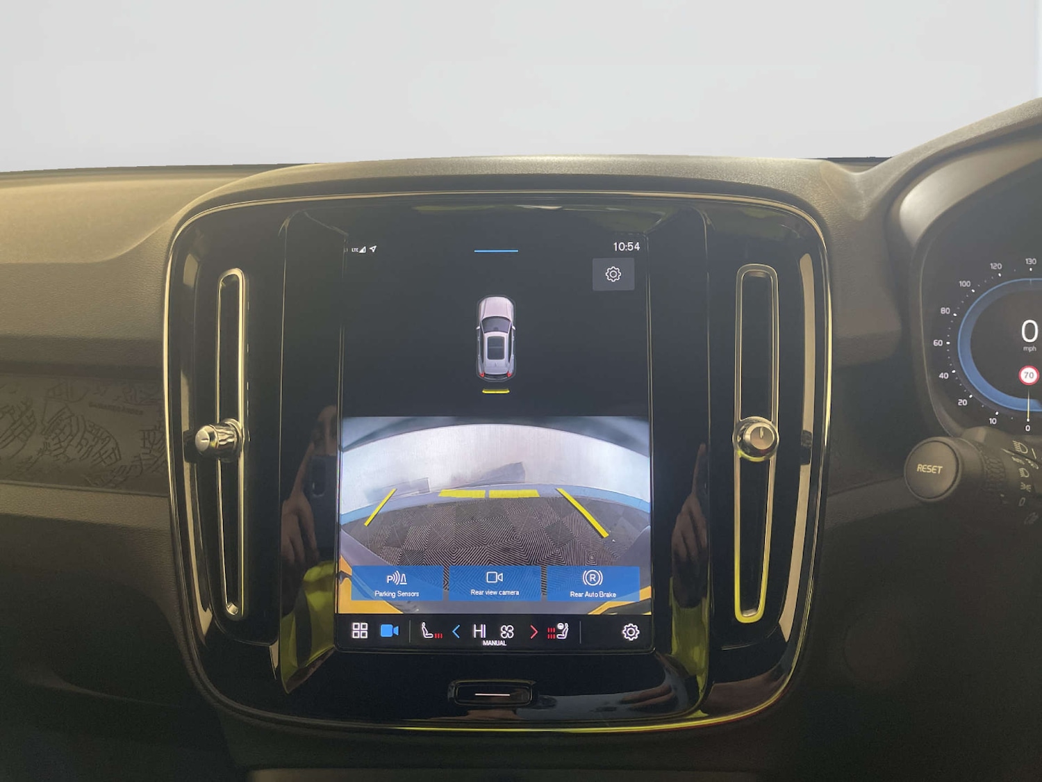 Used Volvo XC40 2023 for sale - 77964867: Photo 20