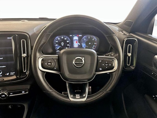 Used Volvo XC40 2020 for sale - 76255377: Photo 16