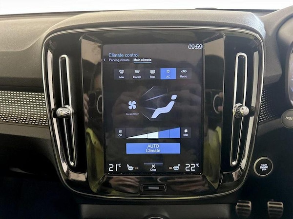 Used Volvo XC40 2020 for sale - 76255377: Photo 23