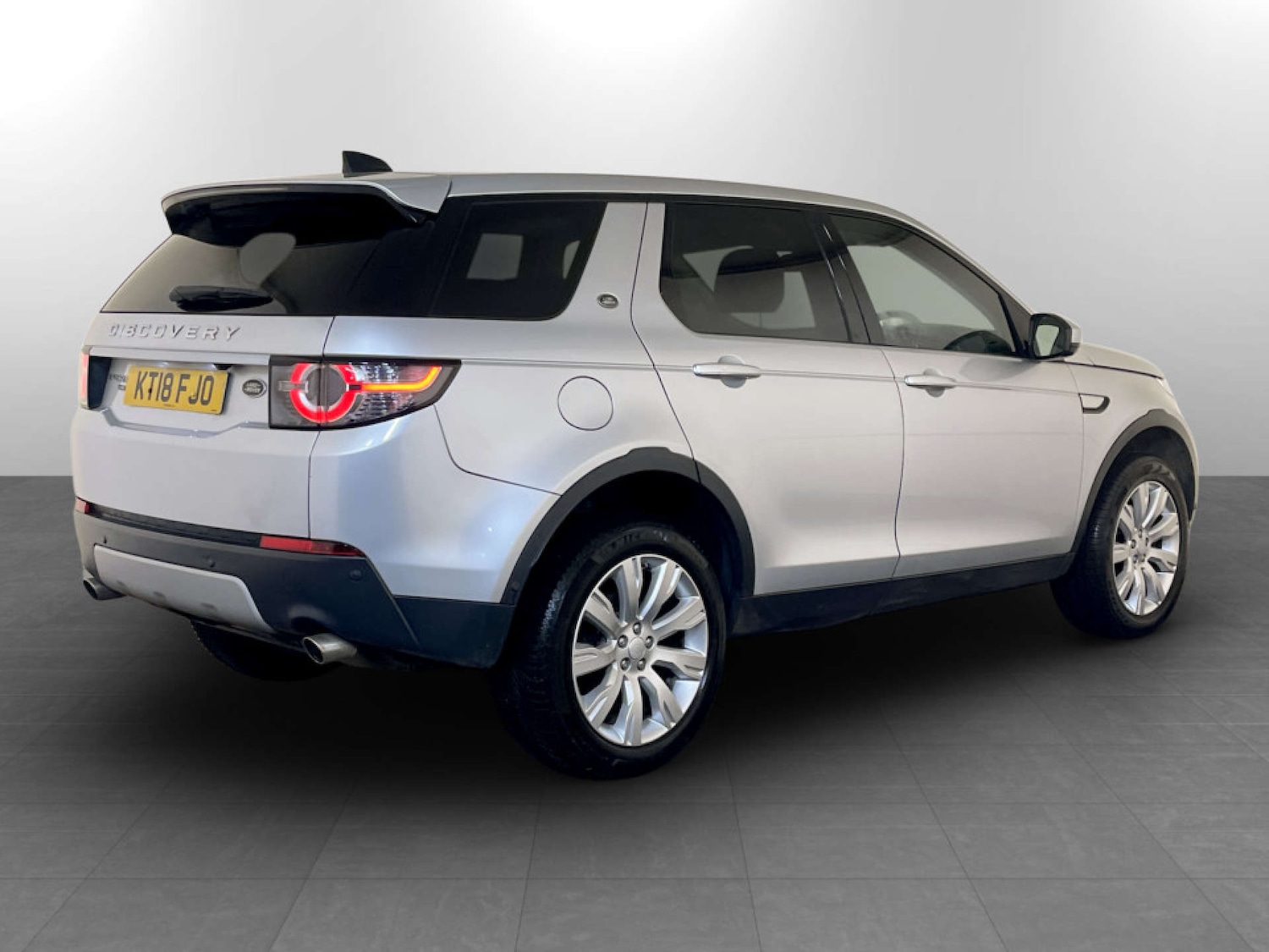 Used Land Rover Discovery Sport 2018 for sale - 77609411: Photo 10