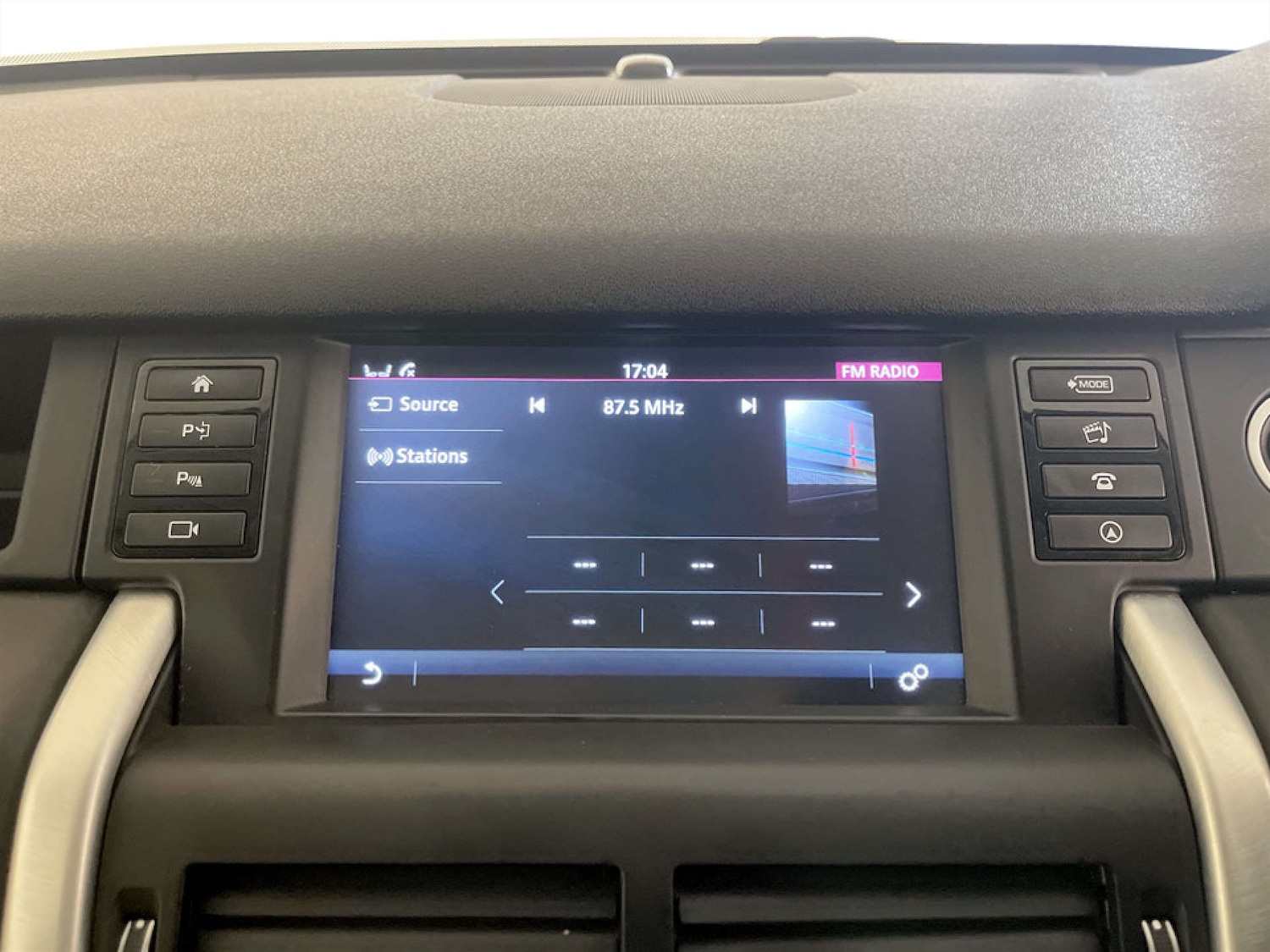 Used Land Rover Discovery Sport 2018 for sale - 77609411: Photo 22