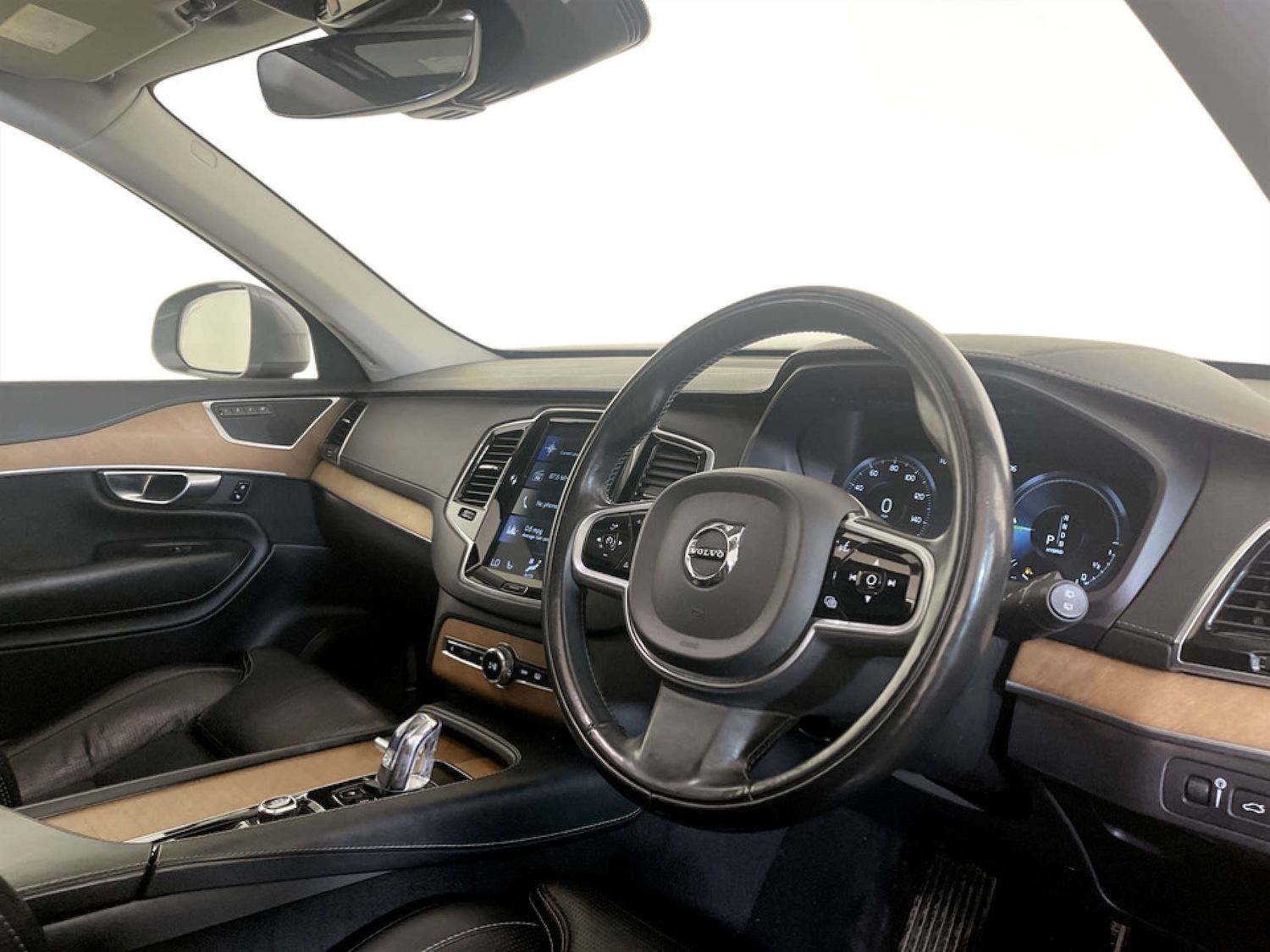 Used Volvo XC90 2018 for sale - 77535185: Photo 16