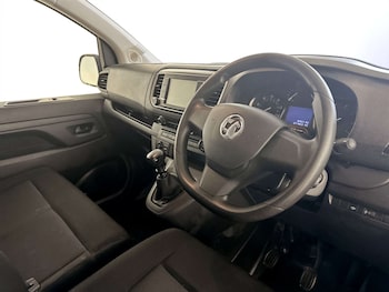 Used Vauxhall Vivaro 2023 for sale - 77650494: Photo