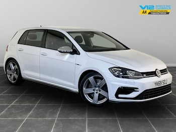 Volkswagen - Golf