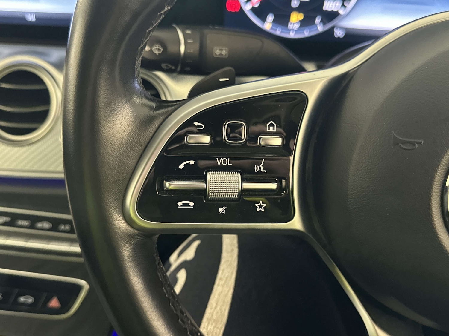 Used Mercedes-Benz E Class 2019 for sale - 78045036: Photo 17