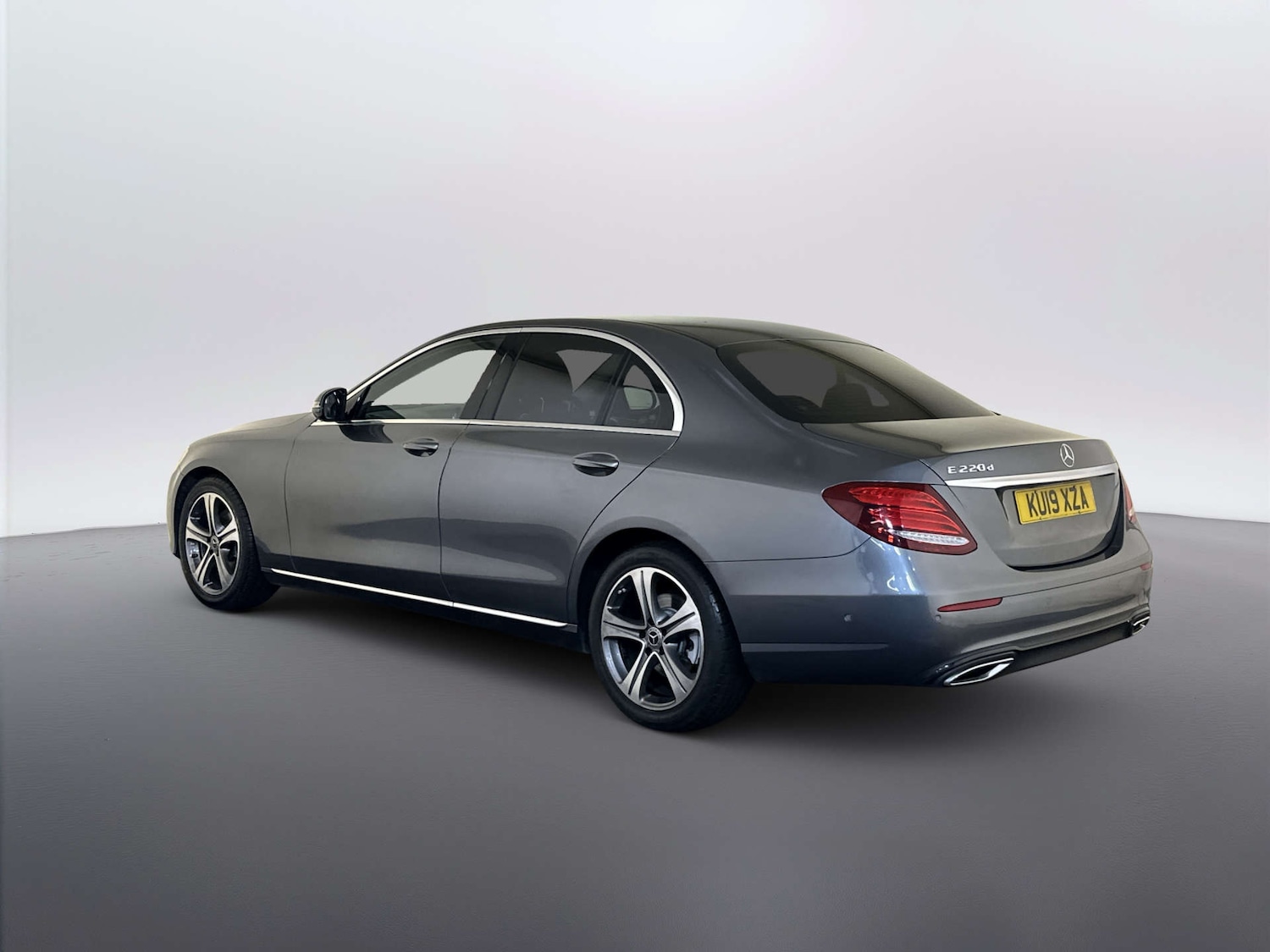 Used Mercedes-Benz E Class 2019 for sale - 78045036: Photo 8