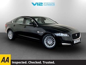 Used Jaguar XF 2018 for sale - 77535105: Photo