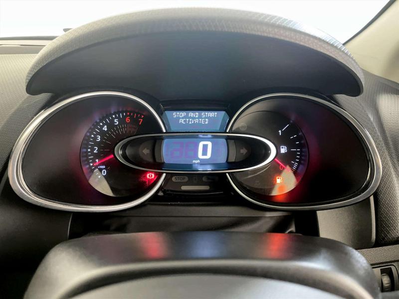 Used Renault Clio 2019 for sale - 77048120: Photo 18