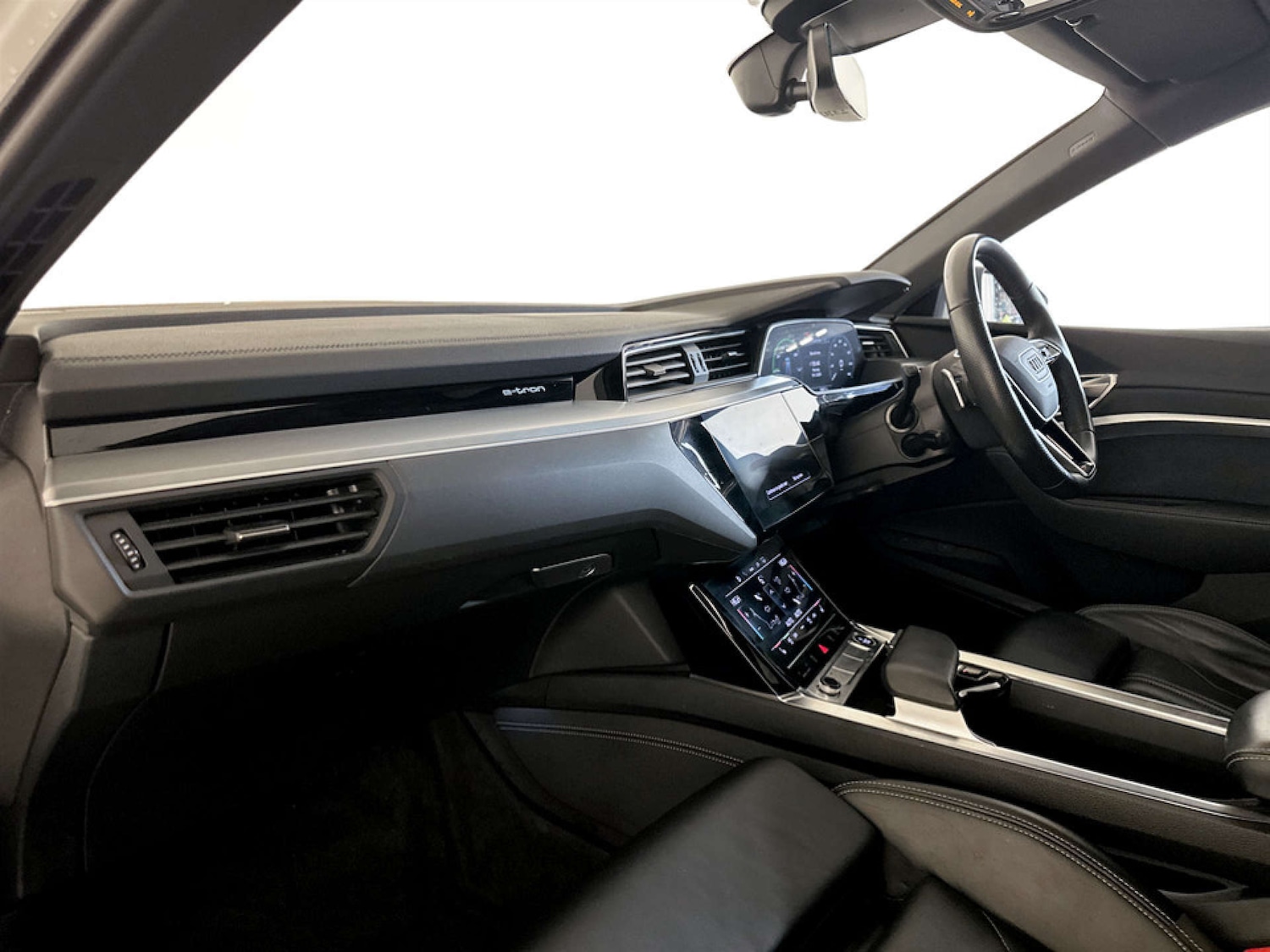 Used Audi e-tron 2022 for sale - 77249231: Photo 12