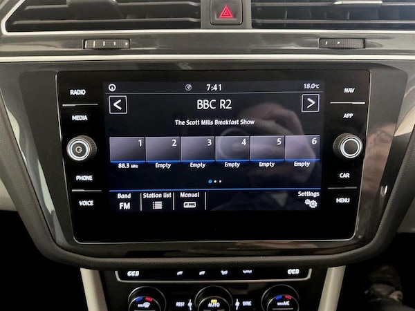 Used Volkswagen Tiguan 2018 for sale - 76006238: Photo 25
