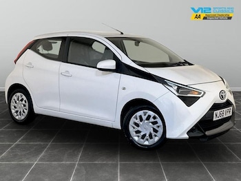 Used Toyota AYGO 2018 for sale - 76563123: Photo