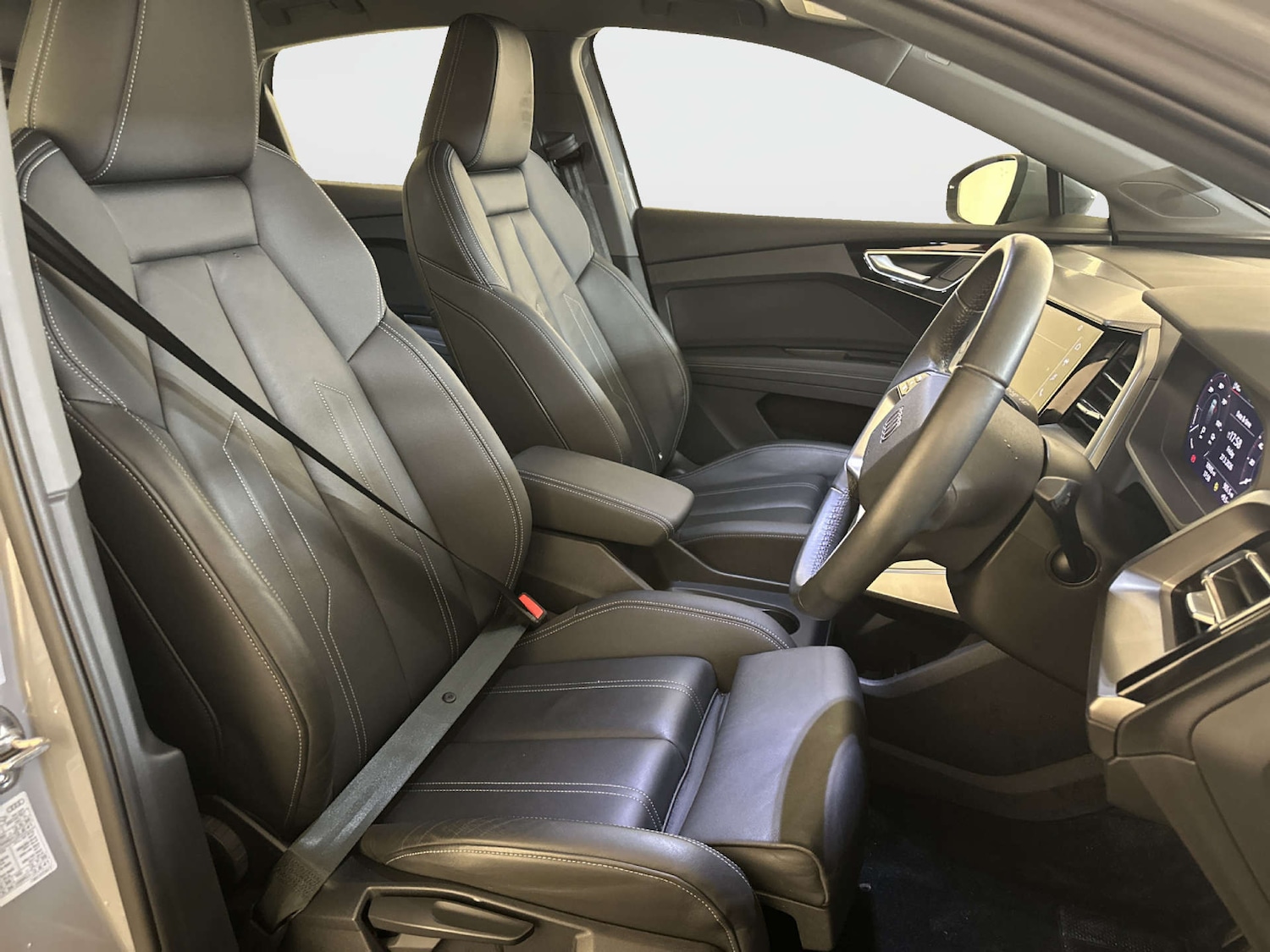 Used Audi Q4 e-tron 2023 for sale - 78045017: Photo 13