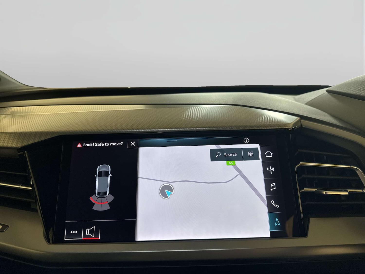 Used Audi Q4 e-tron 2023 for sale - 78045017: Photo 21