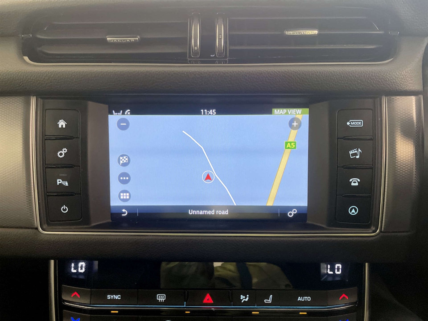 Used Jaguar XF 2017 for sale - 77380662: Photo 21