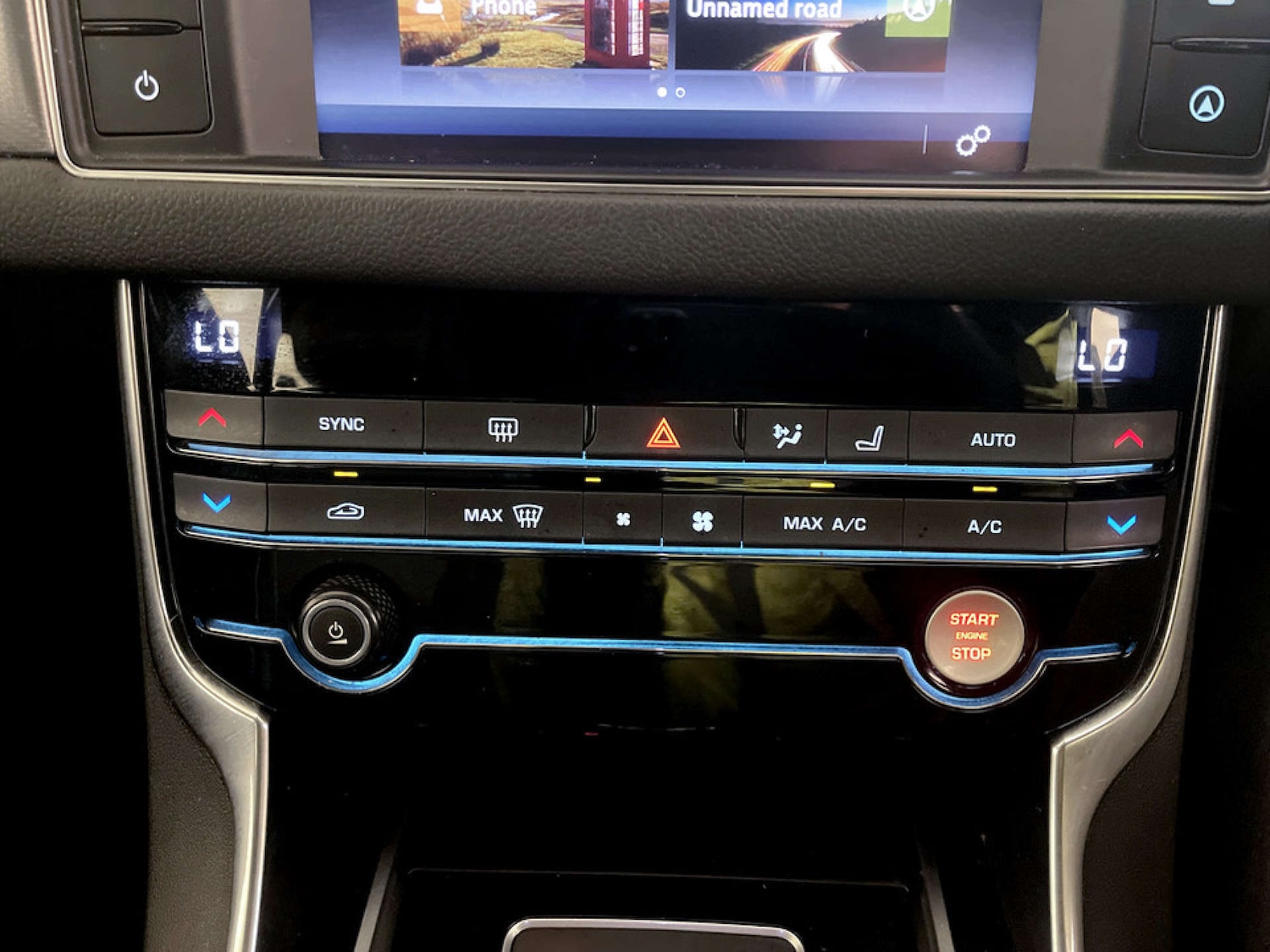 Used Jaguar XF 2017 for sale - 77380662: Photo 24