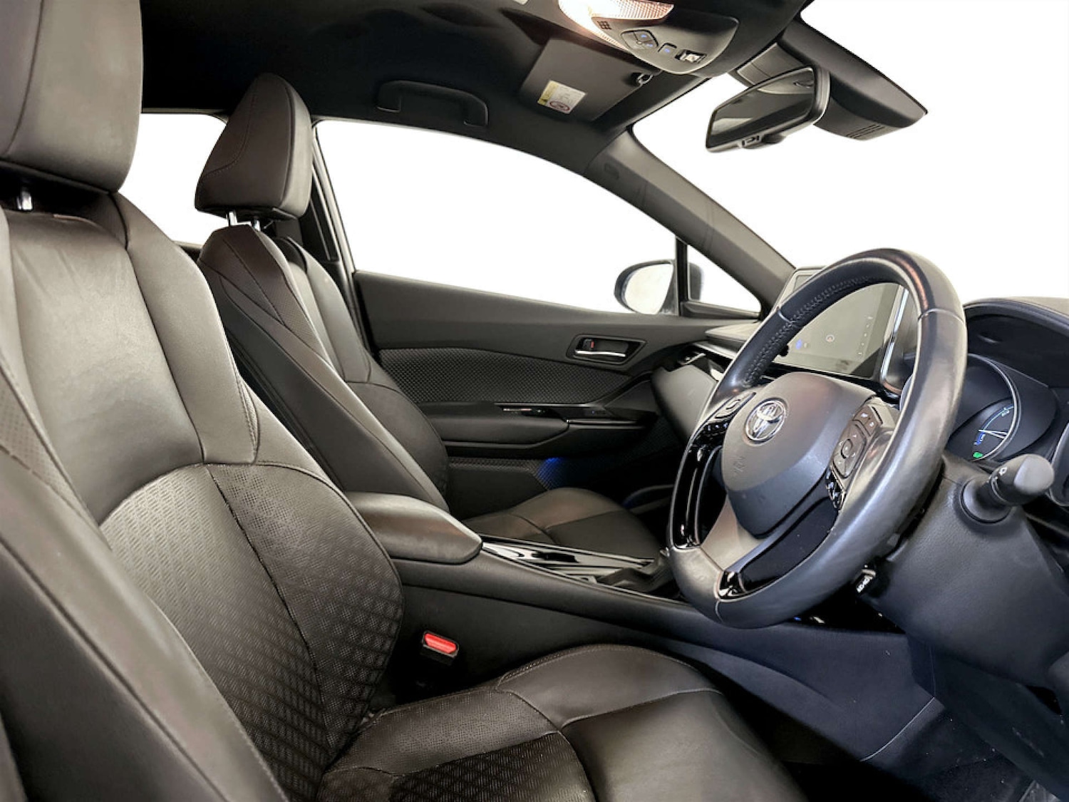 Used Toyota C-HR 2022 for sale - 77185100: Photo 13