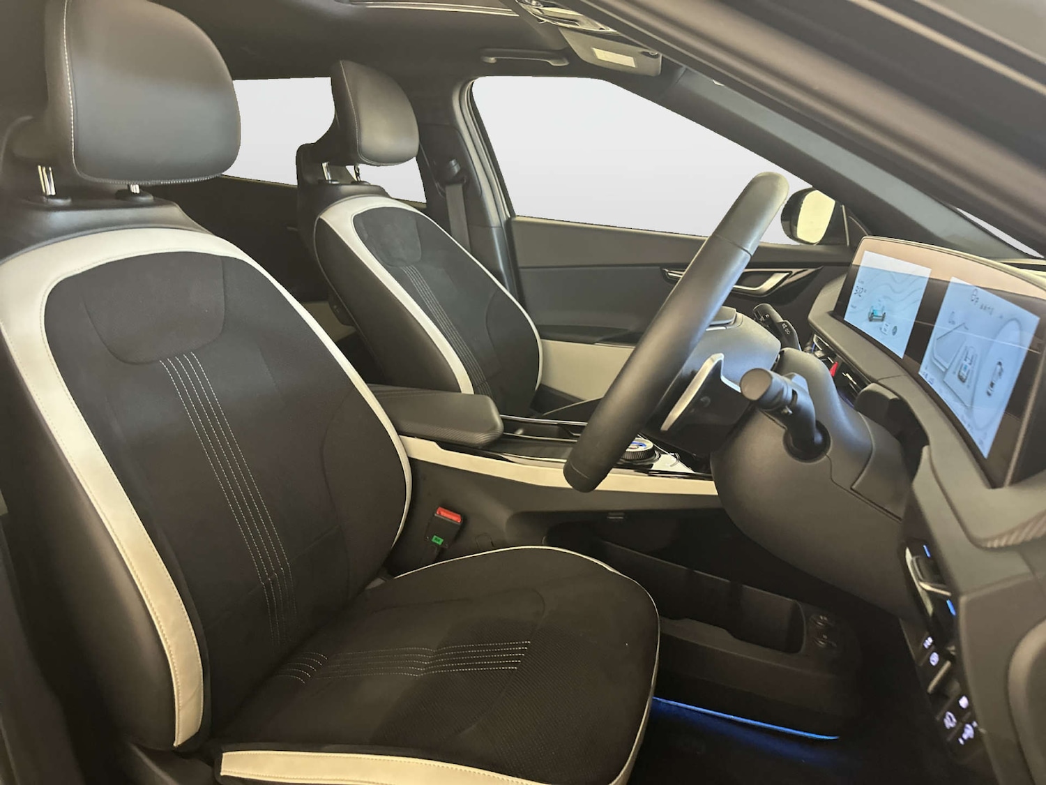 Used Kia EV6 2023 for sale - 78209708: Photo 13