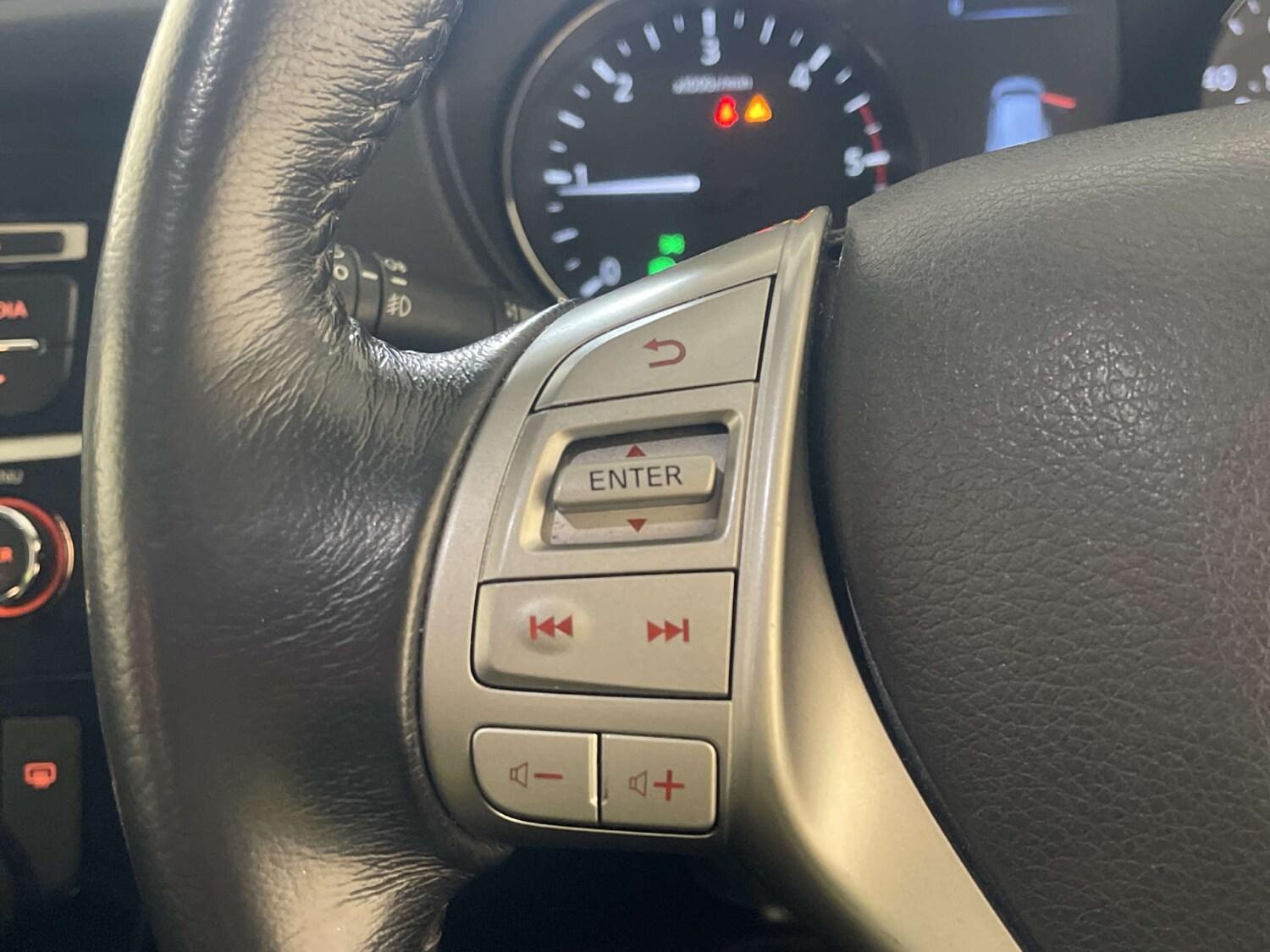 Used Nissan X-Trail 2017 for sale - 77953366: Photo 16