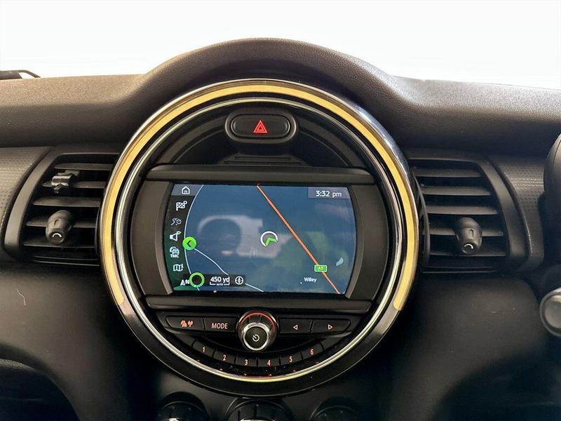 Used MINI Hatch 2019 for sale - 76738834: Photo 21